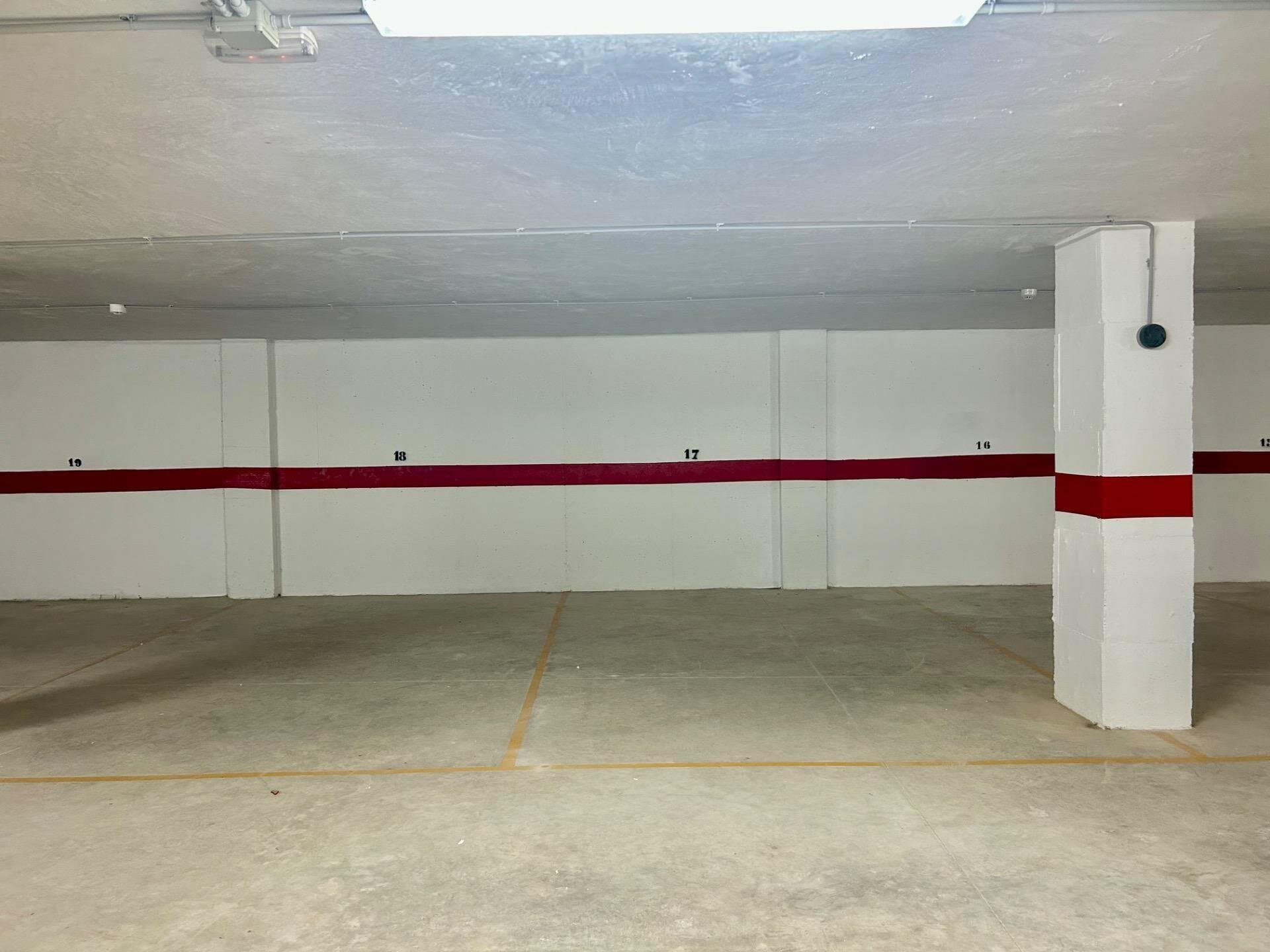 1-Bedroom Apartment in Centro, Torrevieja - 12