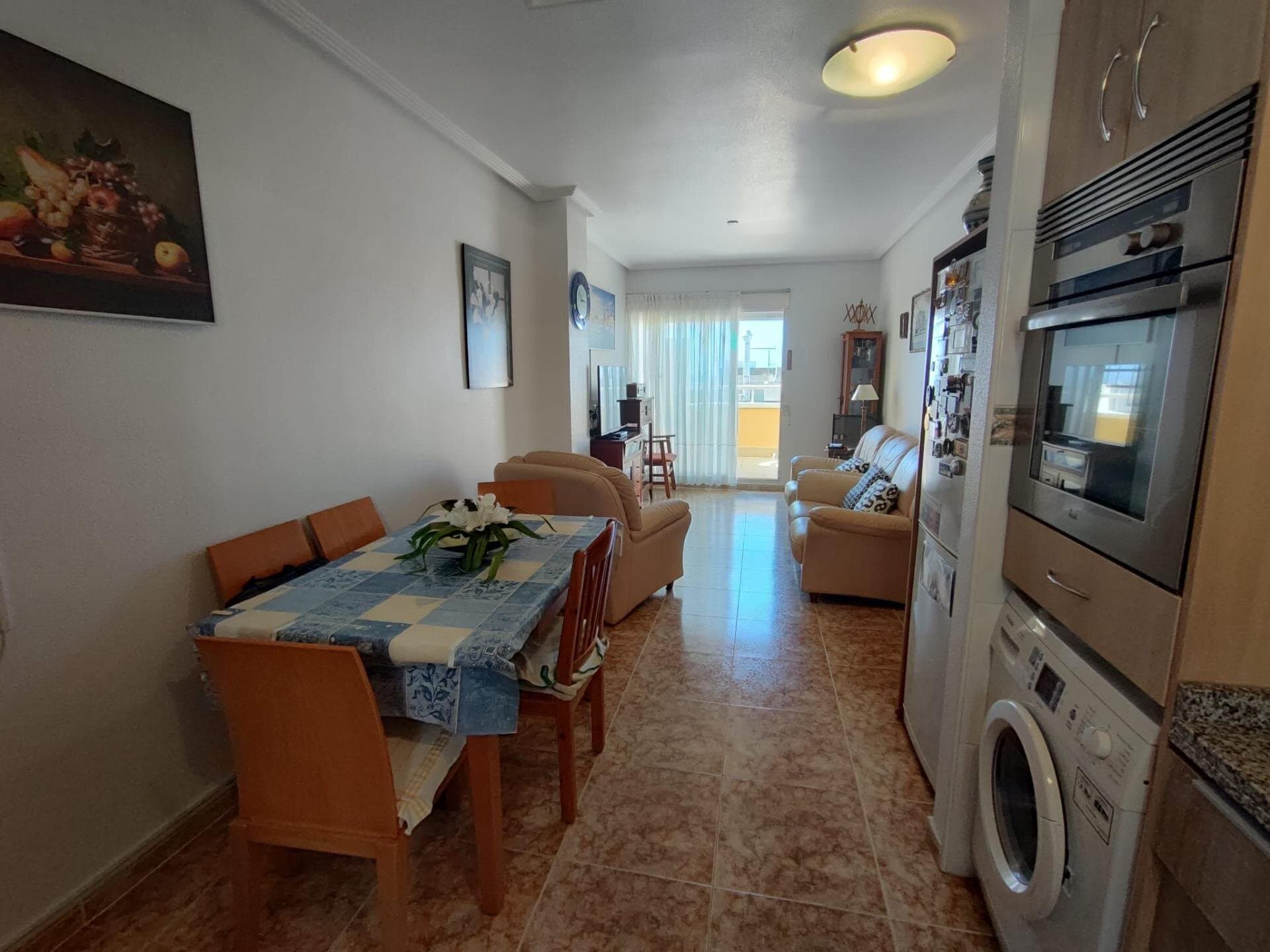 3-Bedroom Penthouse in Paseo Maritimo, Torrevieja - 11