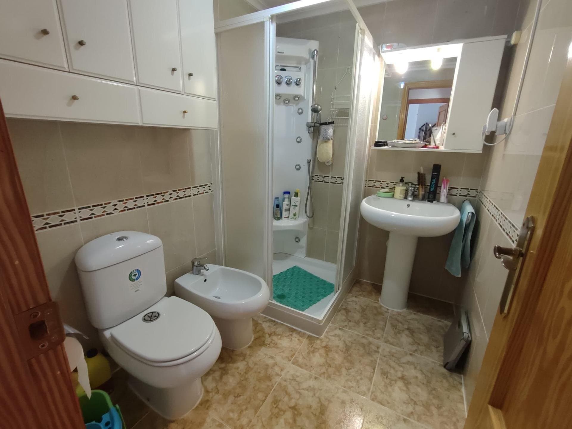 3-Bedroom Penthouse in Paseo Maritimo, Torrevieja - 25