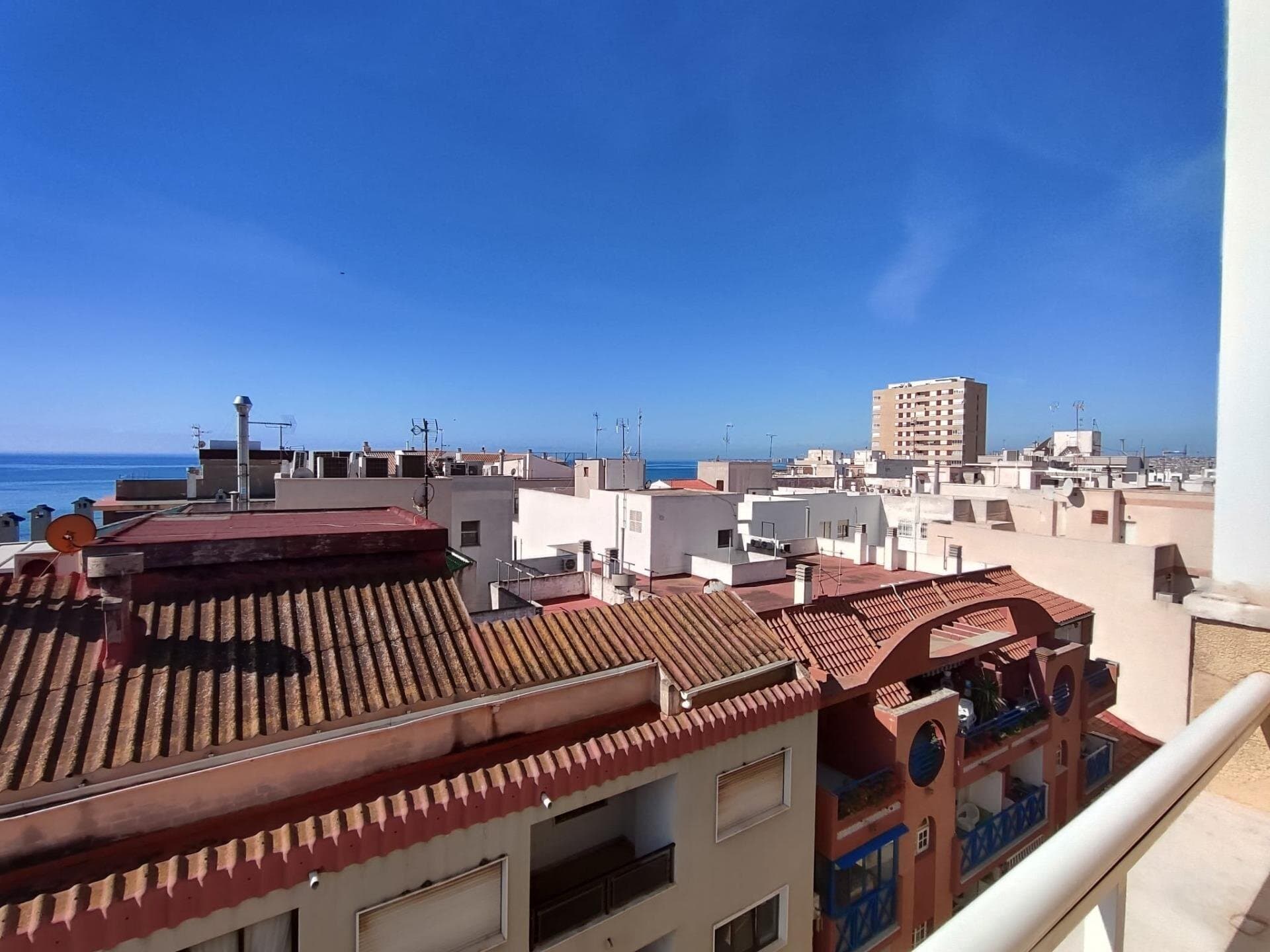 3-Bedroom Penthouse in Paseo Maritimo, Torrevieja - 6