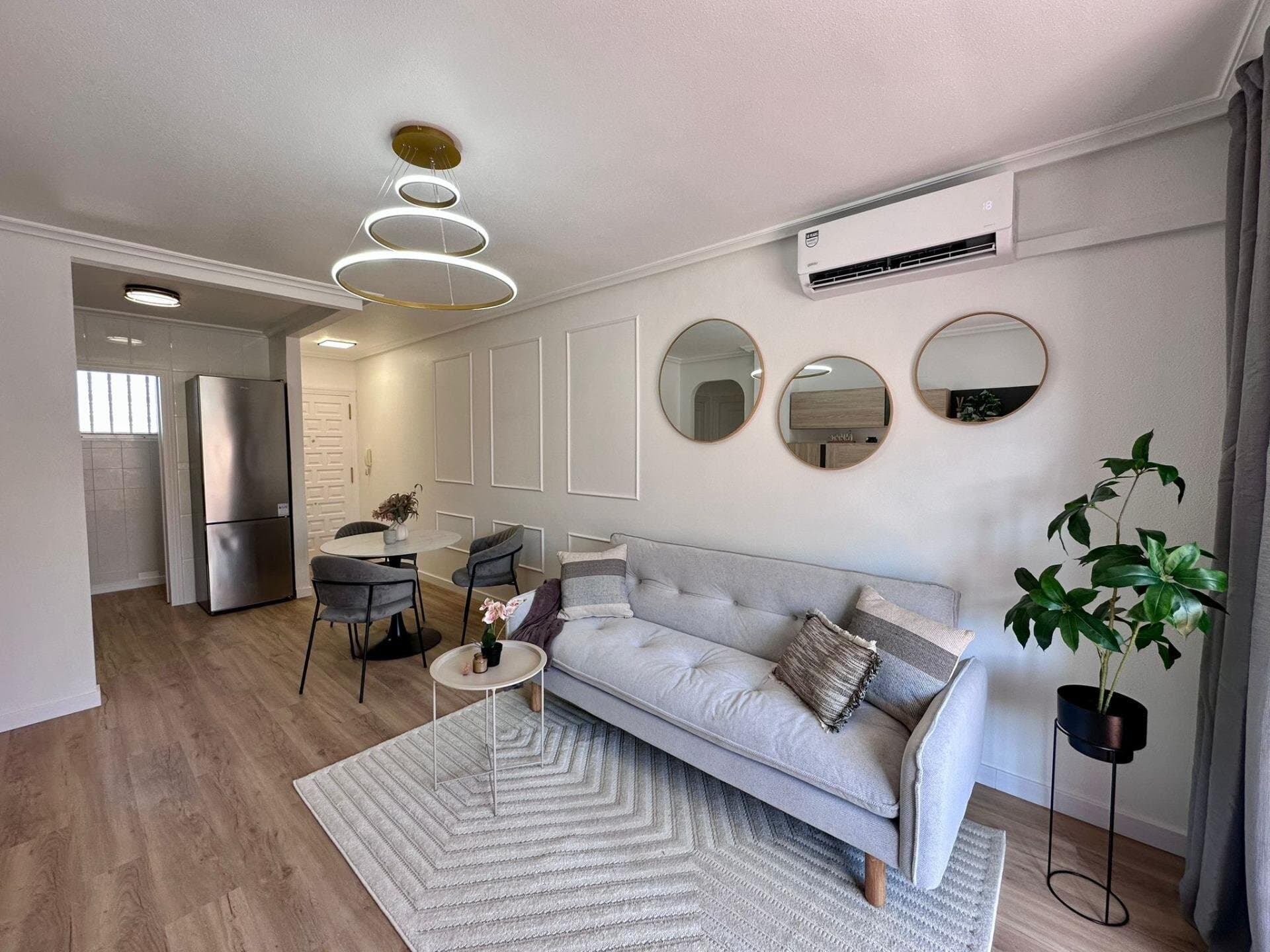 2-Bedroom Apartment in Estacion de Autobuses, Torrevieja - 5
