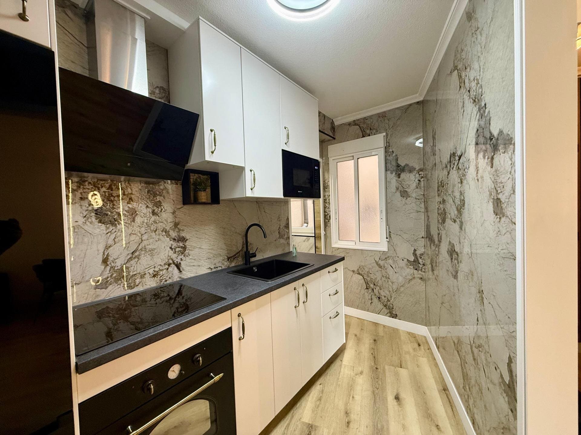 Apartamento de 2 Dormitorios en Estacion de Autobuses, Torrevieja - 15