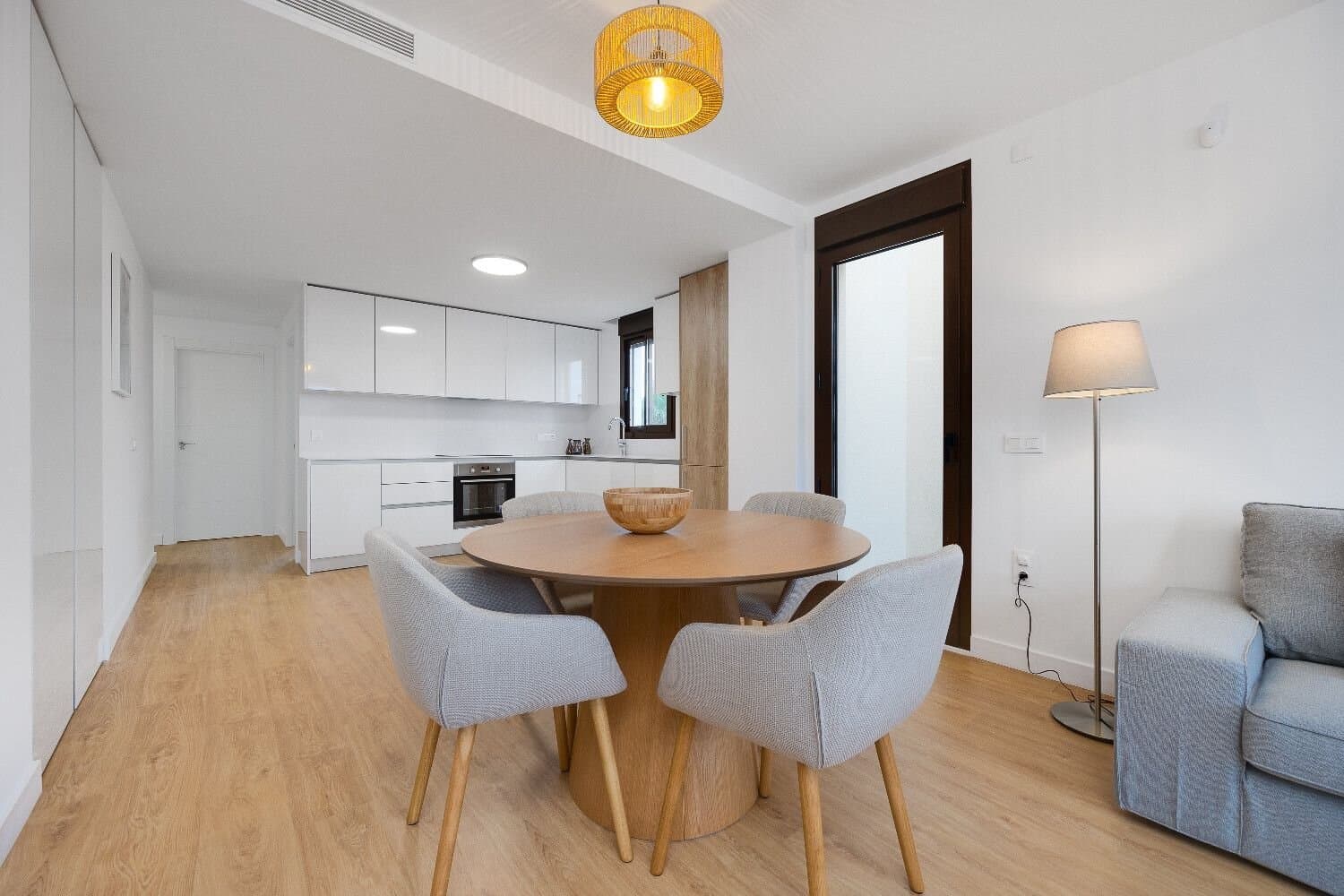 Apartamento de 2 Dormitorios en Pau 8, Orihuela Costa - 14