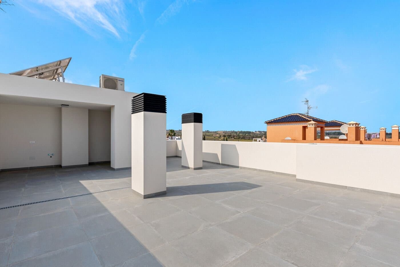 Apartamento de 2 Dormitorios en Pau 8, Orihuela Costa - 25