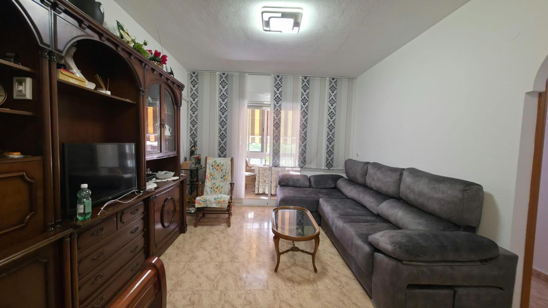 3-Bedroom Apartment in Playa del Cura, Torrevieja - 11
