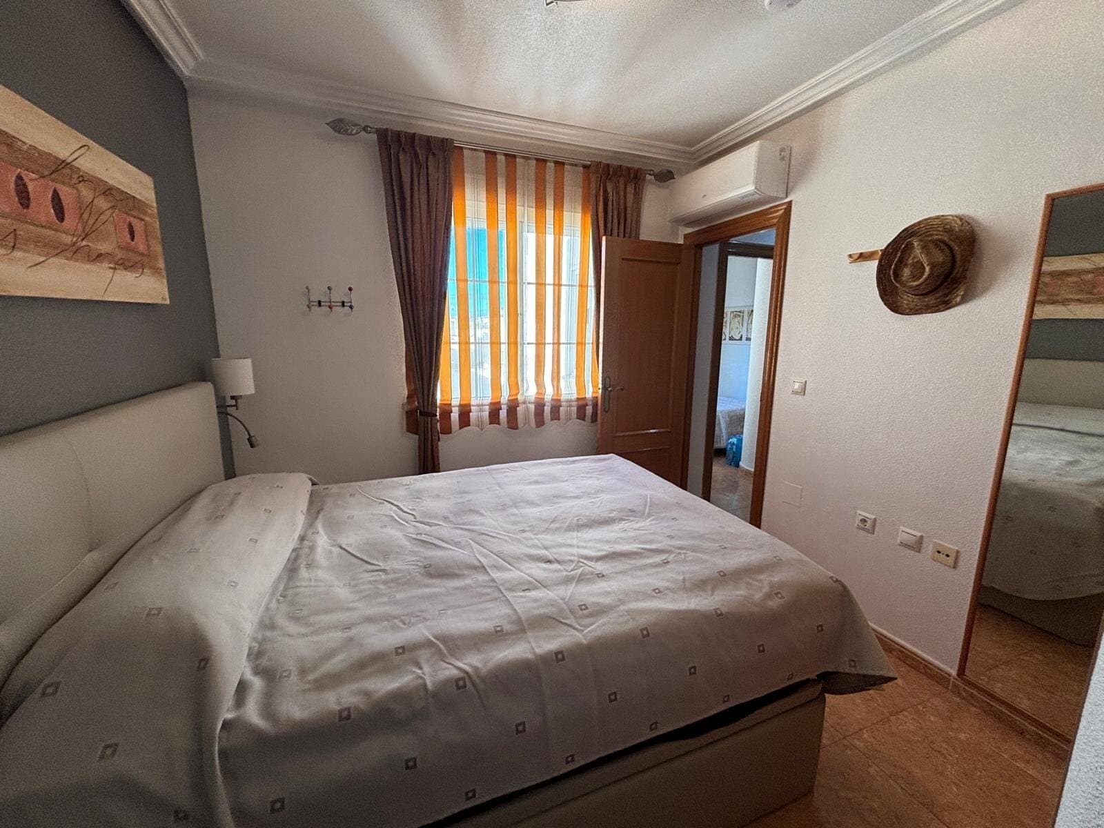 3-Bedroom Apartment in Estacion de Autobuses, Torrevieja - 21