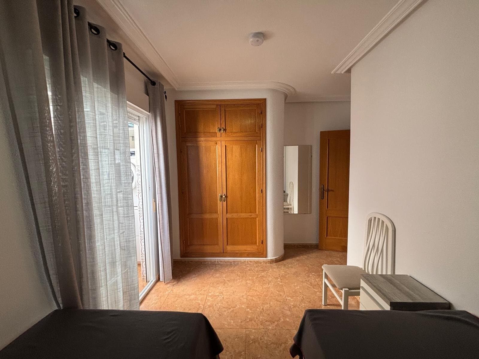 3-Bedroom Apartment in Estacion de Autobuses, Torrevieja - 25