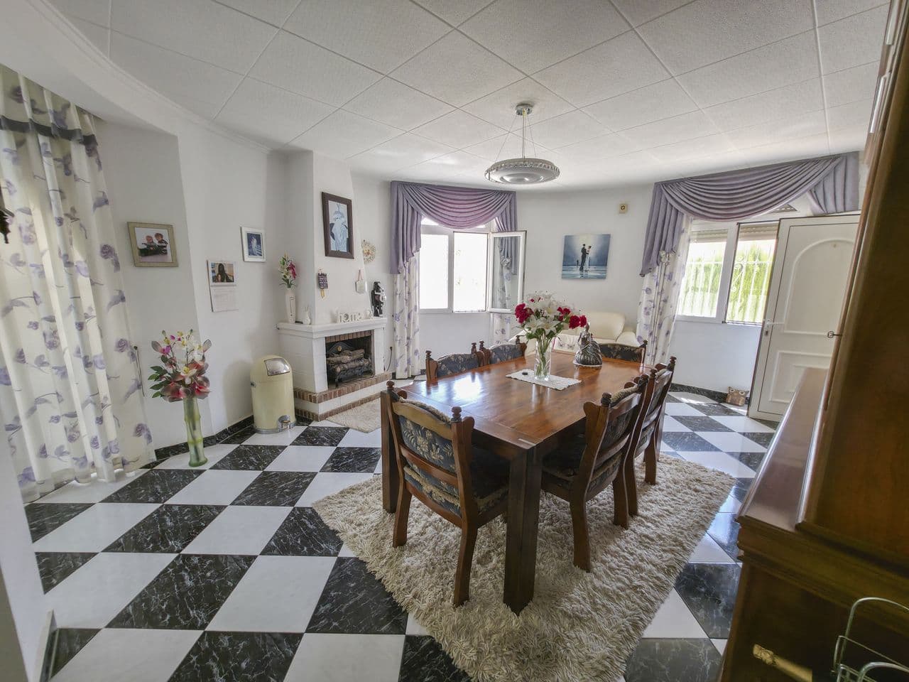 3-Bedroom Villa in Centro, Torrevieja - 9