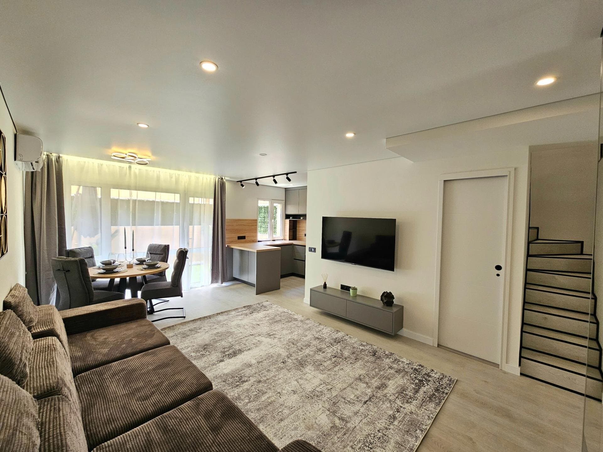 3-Bedroom Bungalow in Los Europeos, Torrevieja