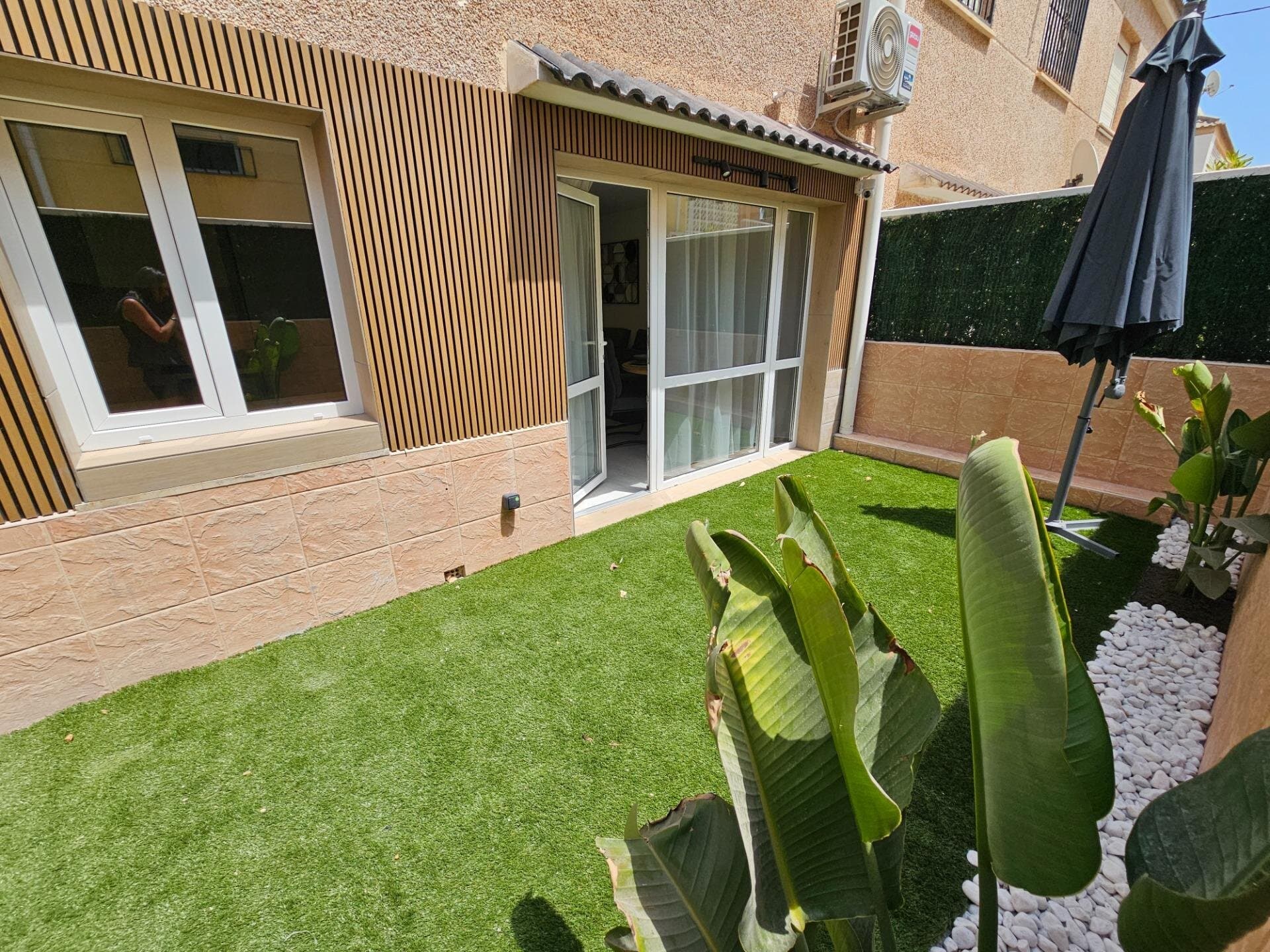 3-Bedroom Bungalow in Los Europeos, Torrevieja - 13