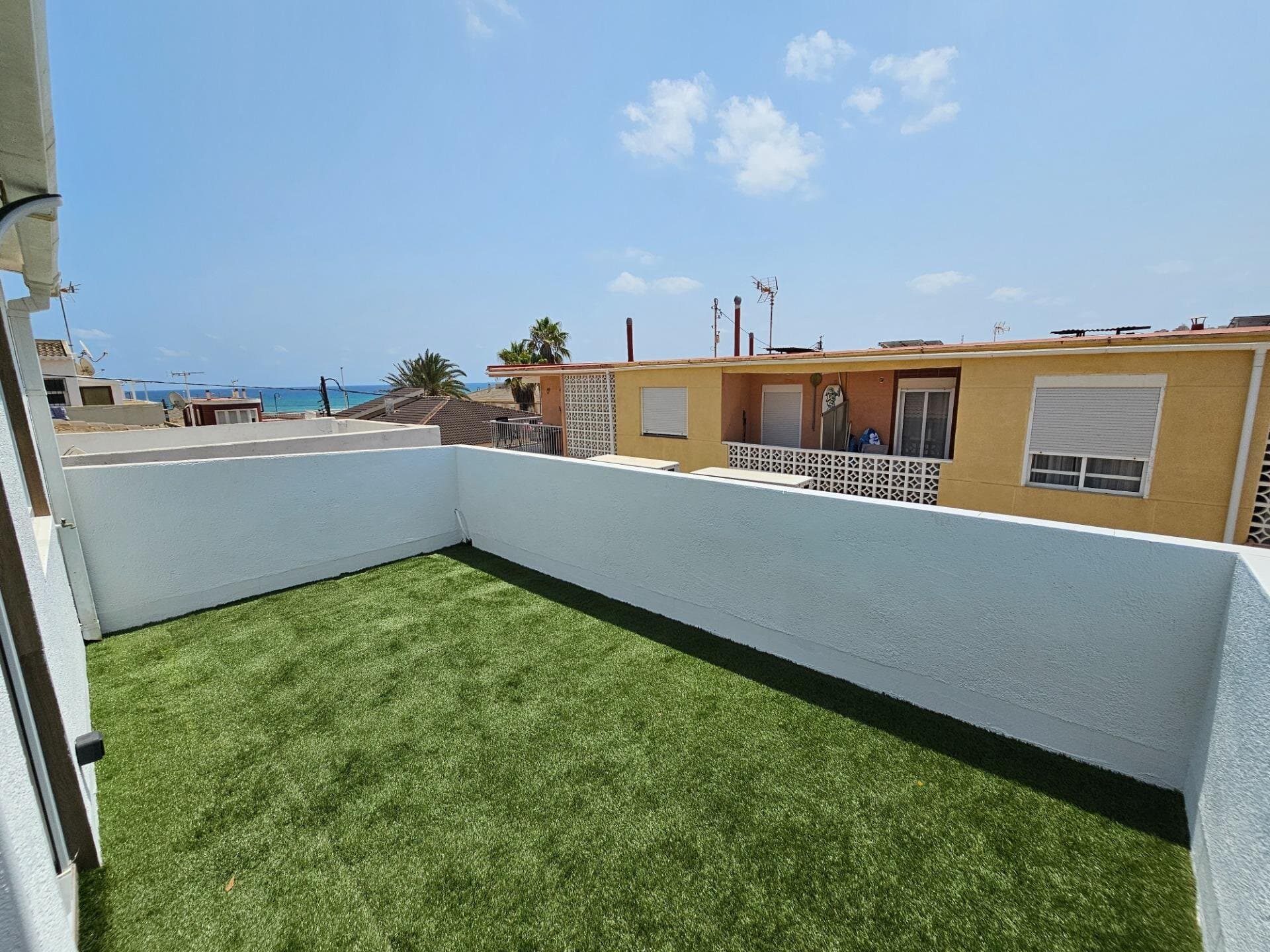 3-Bedroom Bungalow in Los Europeos, Torrevieja - 34