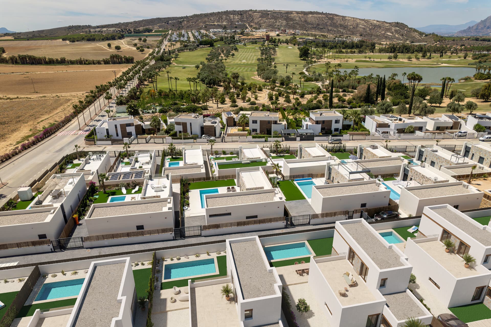 3-Bedroom Detached House in La Finca Golf - 4