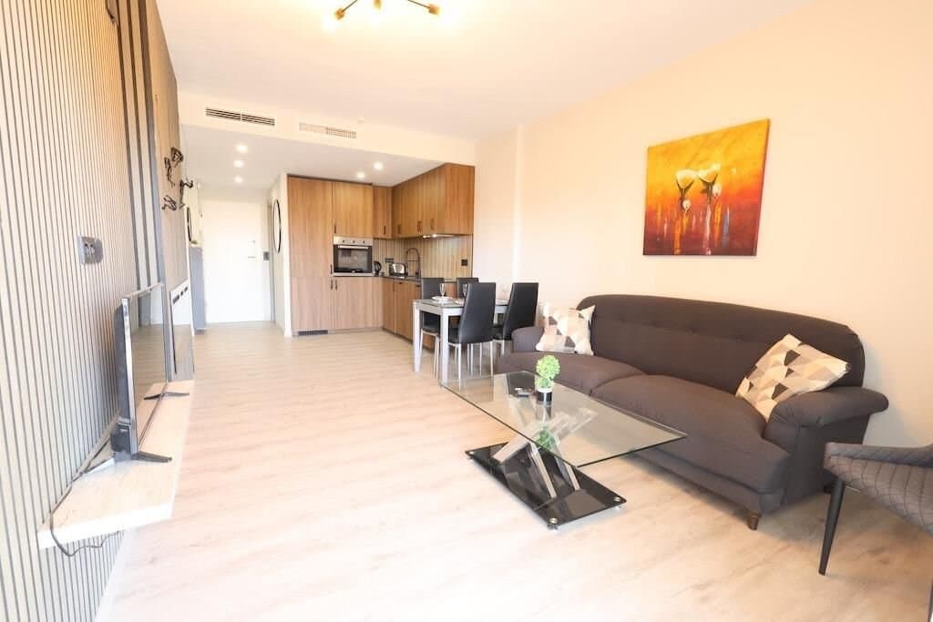 2-Bedroom Apartment in Cabo Roig, Orihuela Costa - 6
