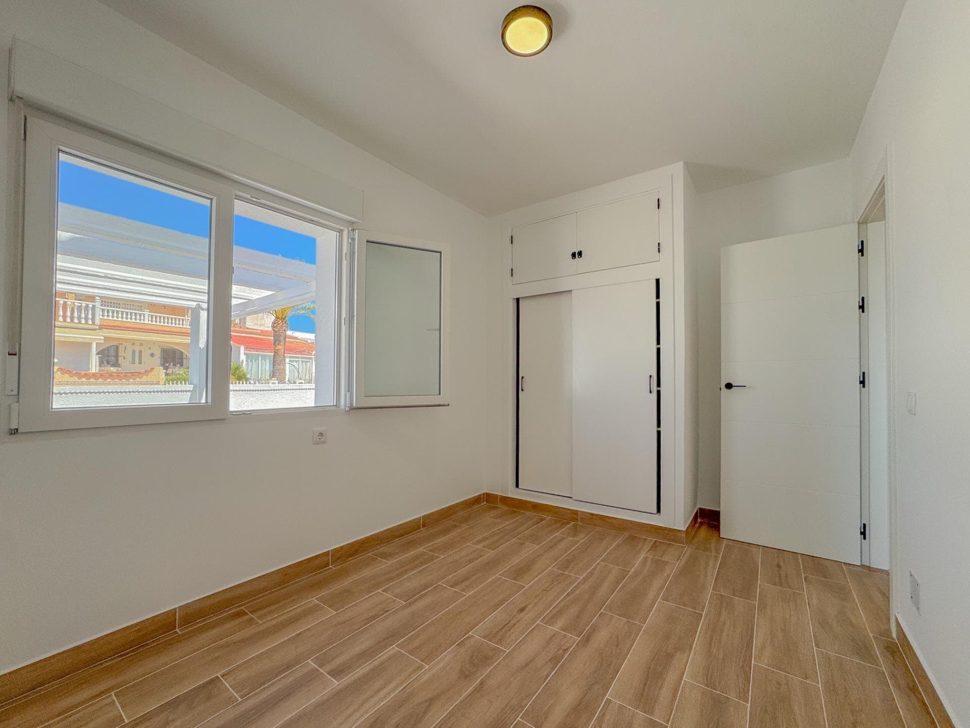3-Zimmer Doppelhaushälfte in Residencial Benimar, Rojales - 13