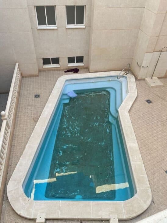 2-Bedroom Apartment in Torrevieja - 10