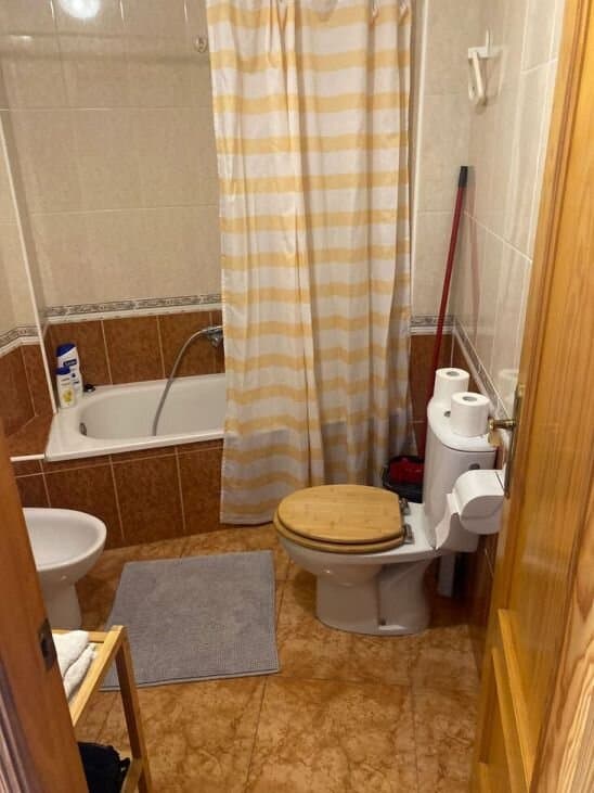 2-Bedroom Apartment in Torrevieja - 5