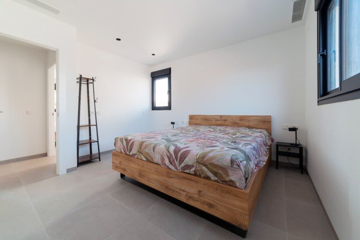 Villa de 4 Dormitorios en Costa Blanca Sur, Los Montesinos - 8