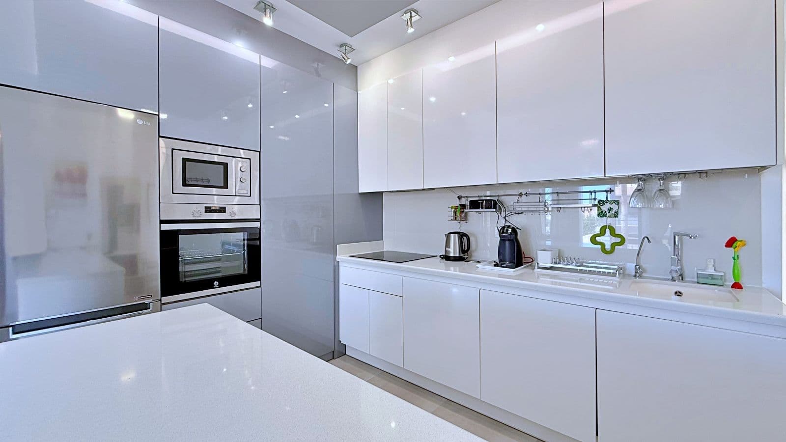 3-Bedroom Penthouse in La Torre de la Horadada, Pilar de la Horadada - 10