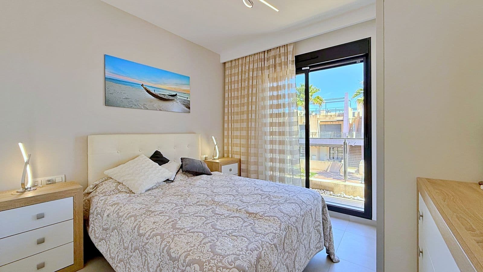 3-Bedroom Penthouse in La Torre de la Horadada, Pilar de la Horadada - 13