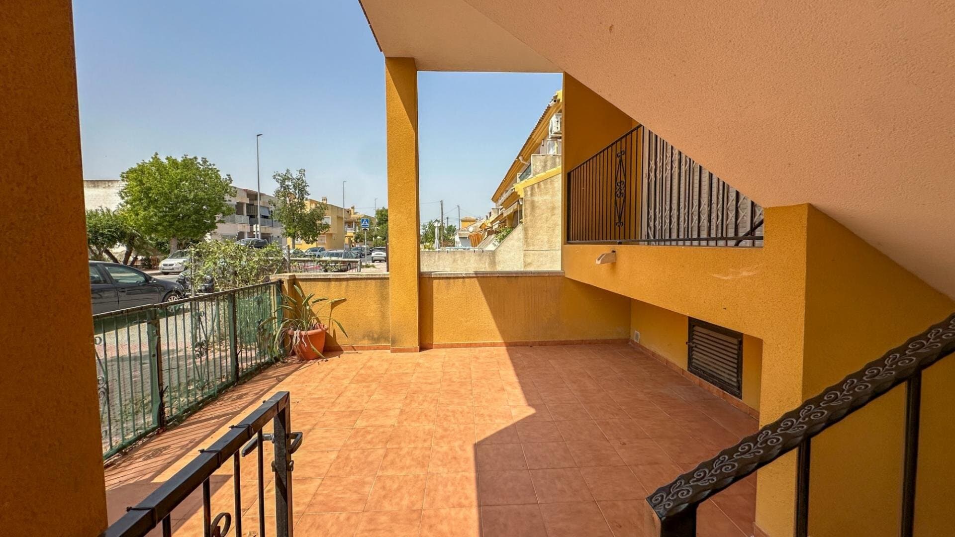 Bungalow de 2 Dormitorios en Comunidad Valenciana, Daya Nueva - 42