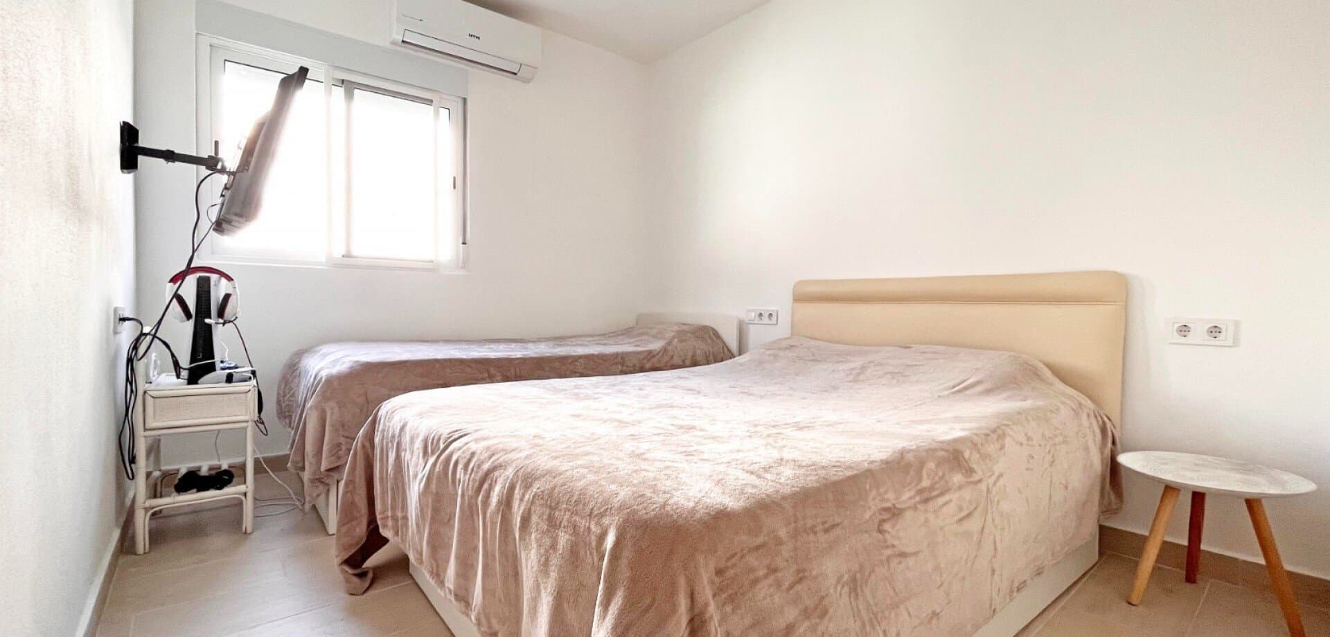 Bungalow de 2 Dormitorios en La Chismosa, Orihuela Costa - 10