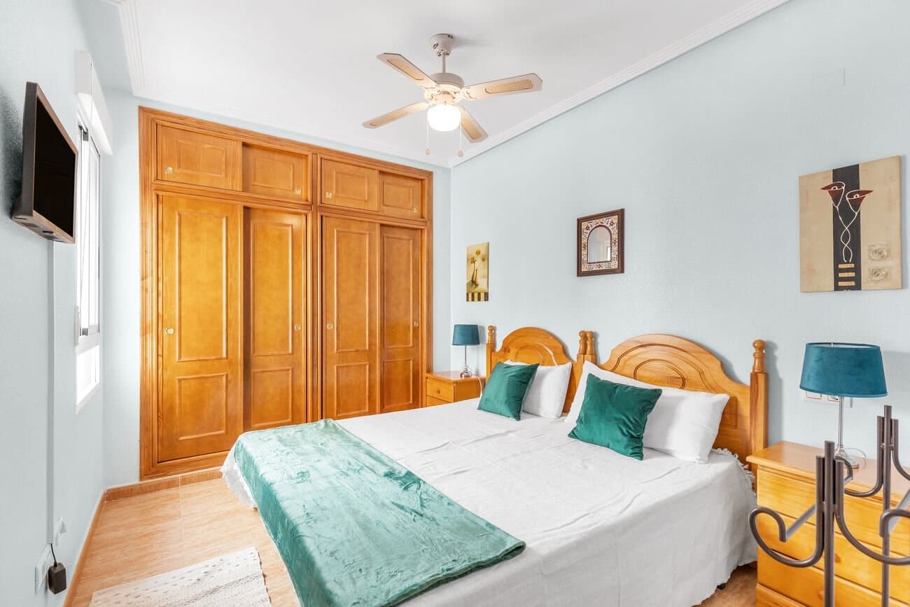 Apartamento de 2 Dormitorios en Lomas de Cabo Roig, Orihuela Costa - 7