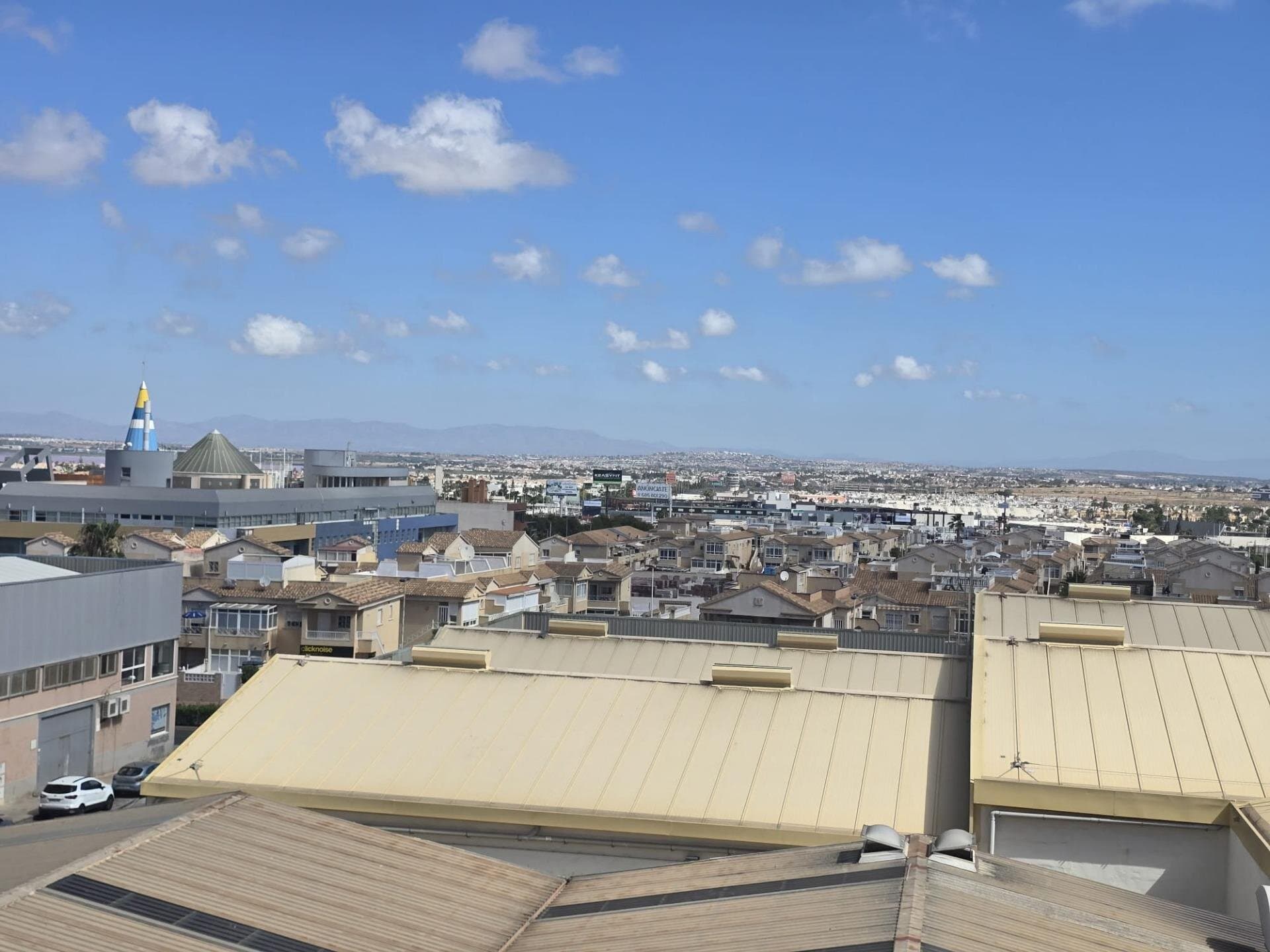 2-Bedroom Apartment in Centro, Torrevieja - 2