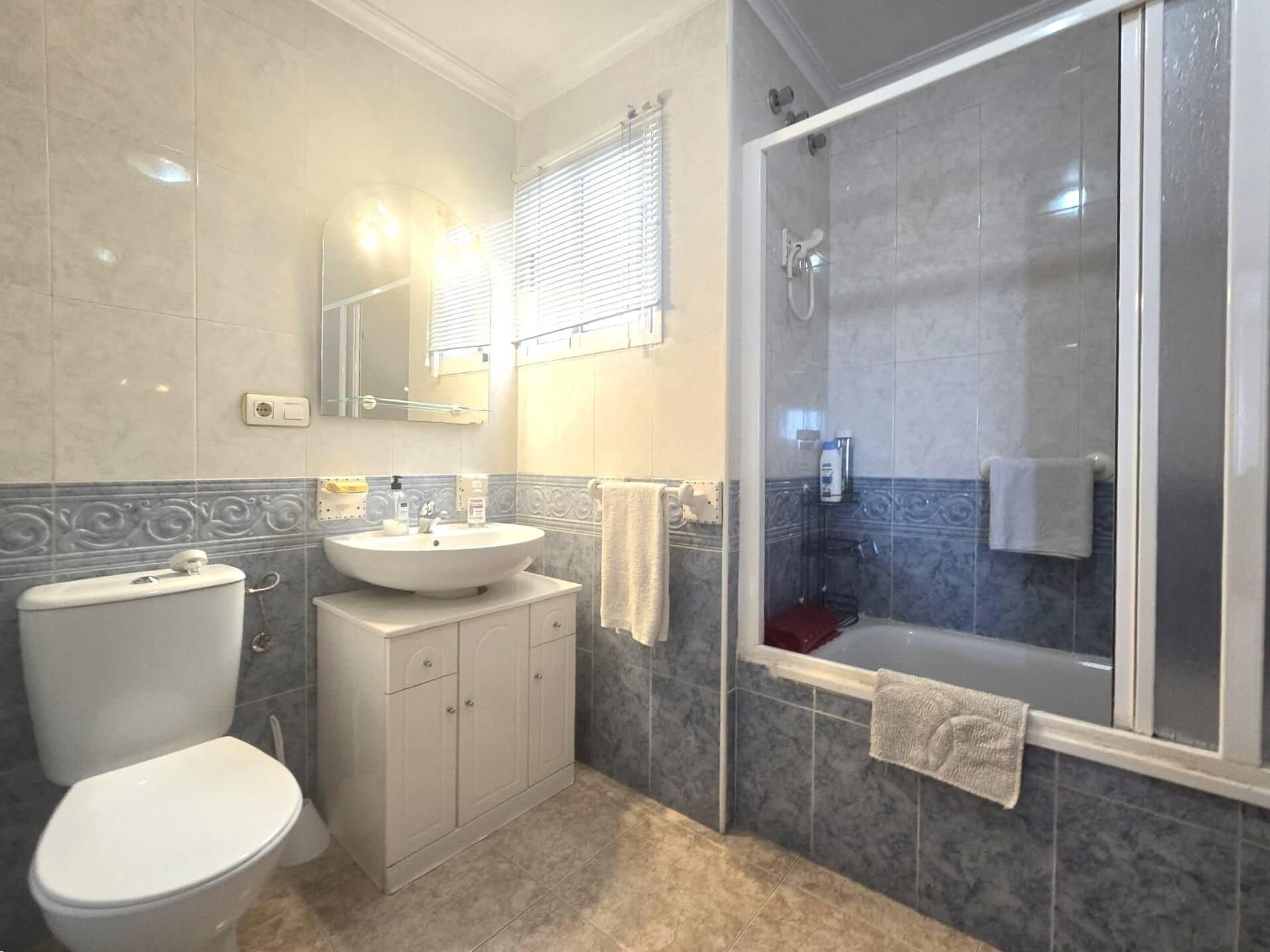 2-Bedroom Apartment in Centro, Torrevieja - 23