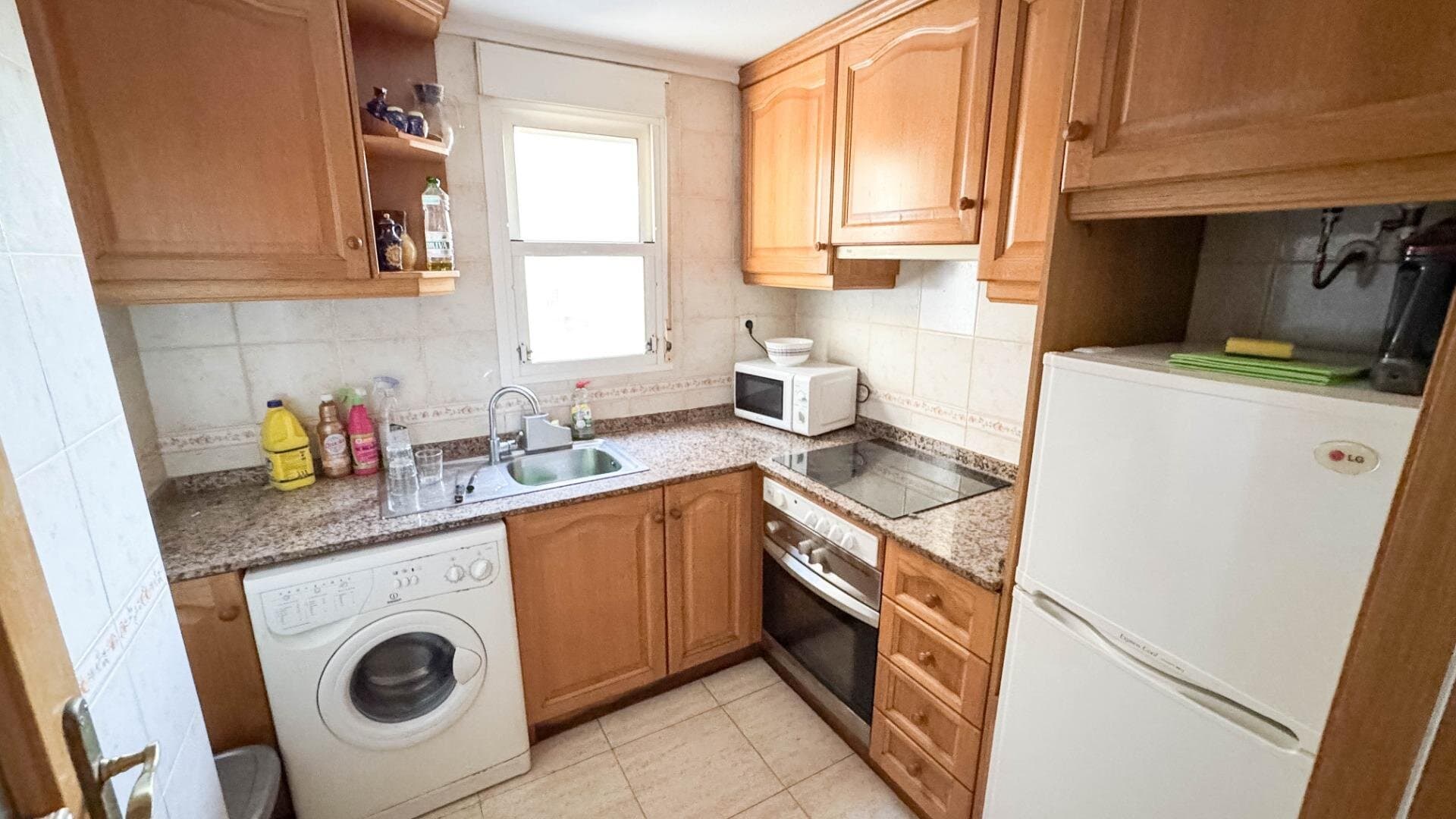 3-Bedroom Apartment in Parque de las Naciones, Torrevieja - 19