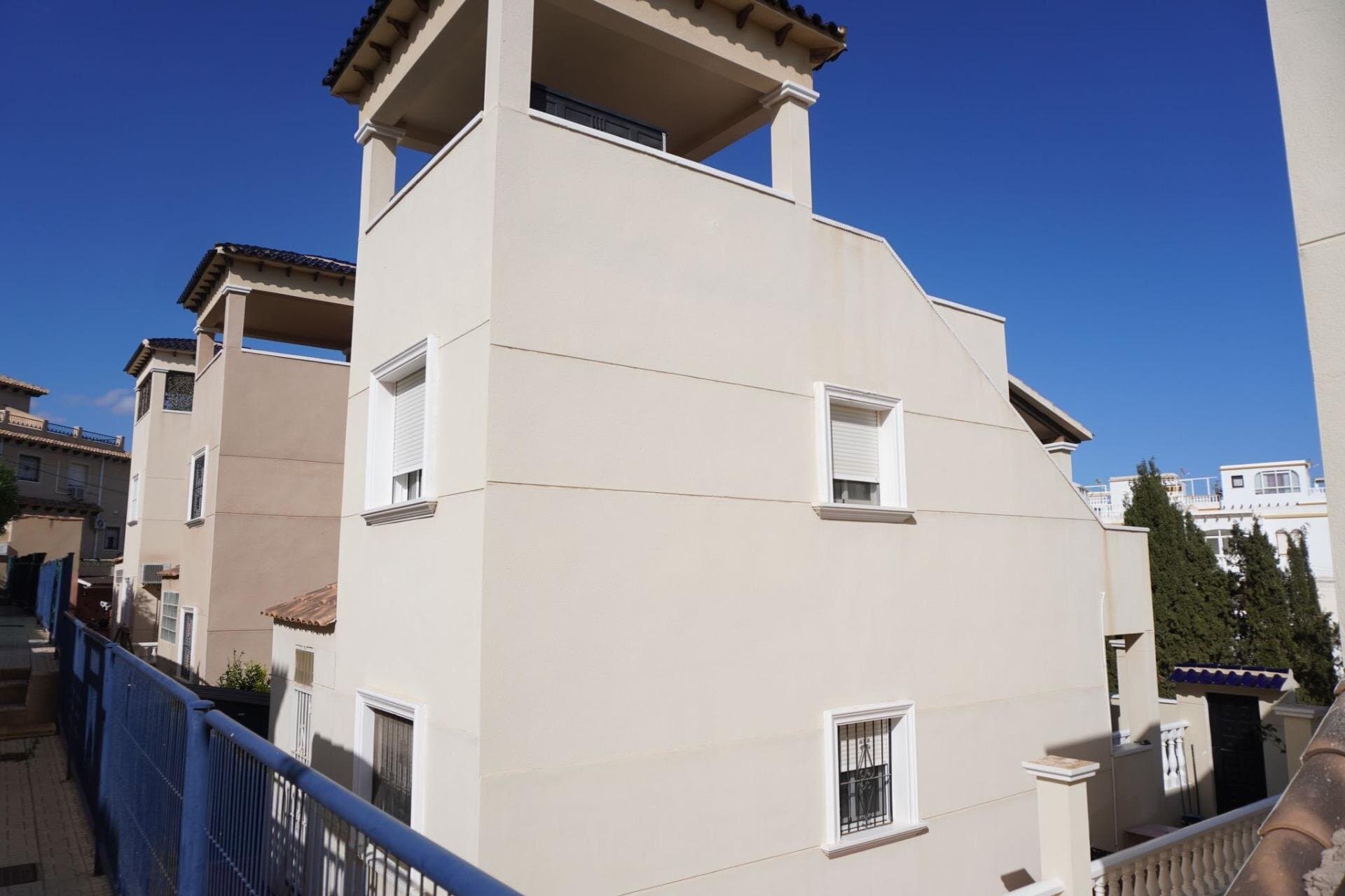 3-Bedroom Villa in Las Filipinas, San Miguel de Salinas - 2