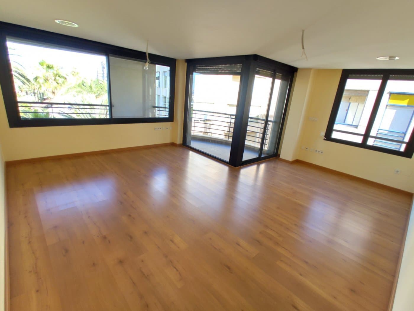 3-Bedroom Apartment in Torrevieja, Torrevieja - 3
