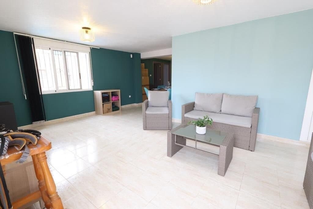 Villa de 5 Dormitorios en Pueblo, San Miguel de Salinas - 15