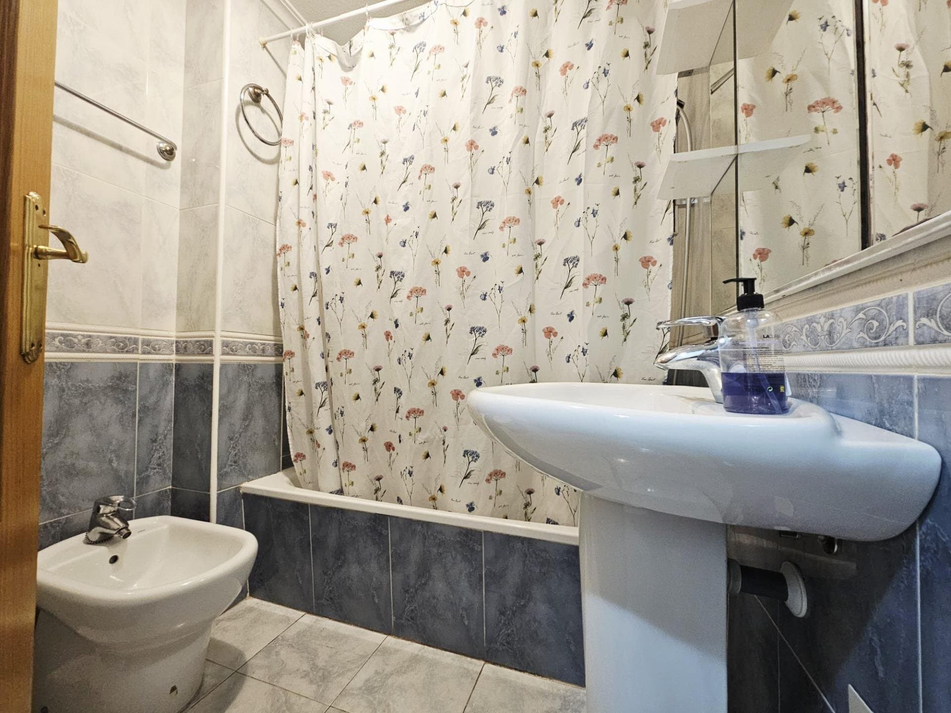 Apartamento de 3 Dormitorios en Playa del Cura, Torrevieja - 11