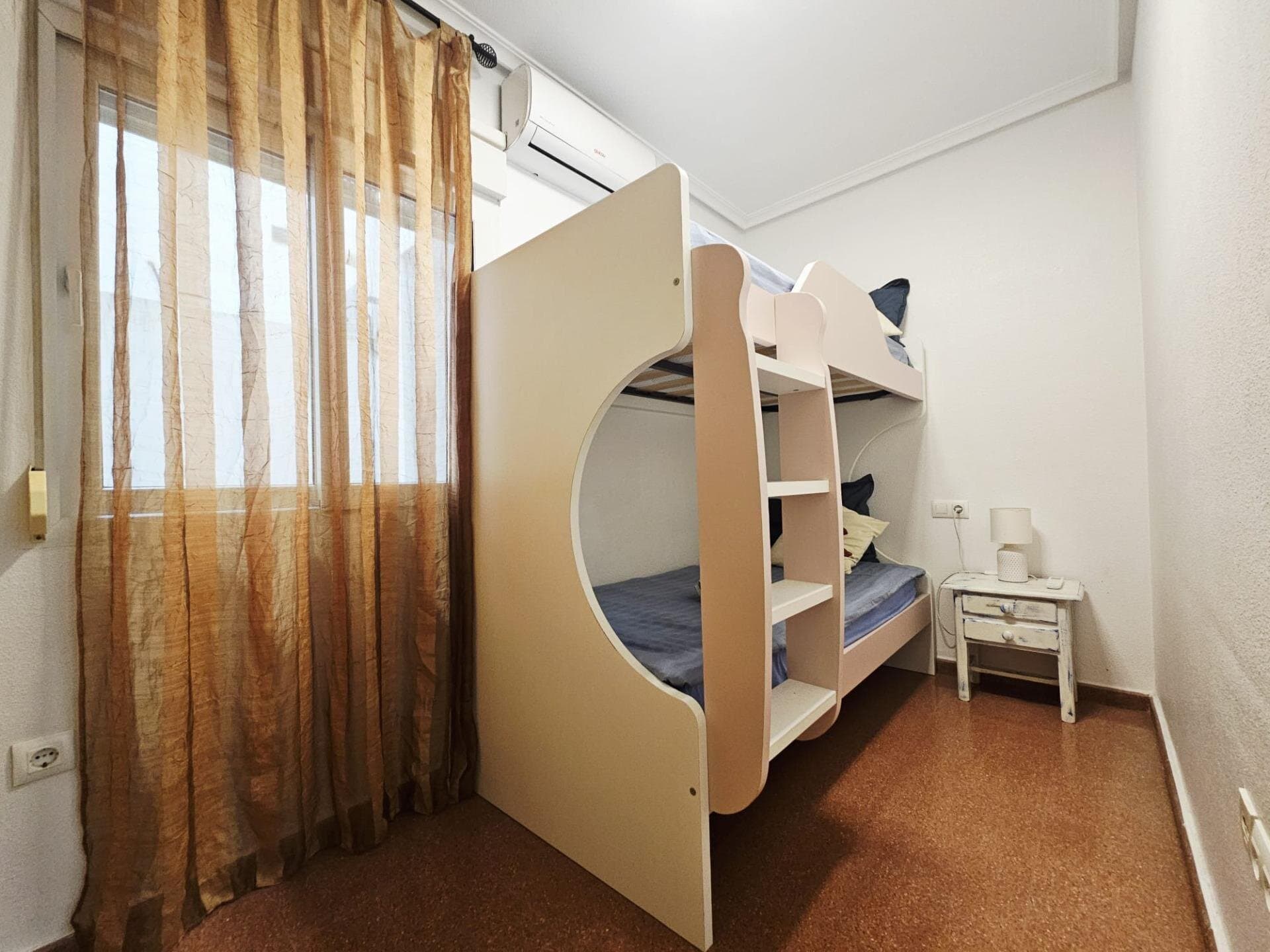 Apartamento de 3 Dormitorios en Playa del Cura, Torrevieja - 15