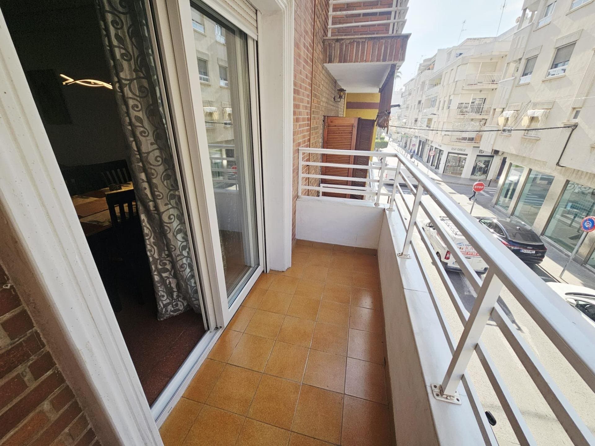 Apartamento de 3 Dormitorios en Playa del Cura, Torrevieja - 22