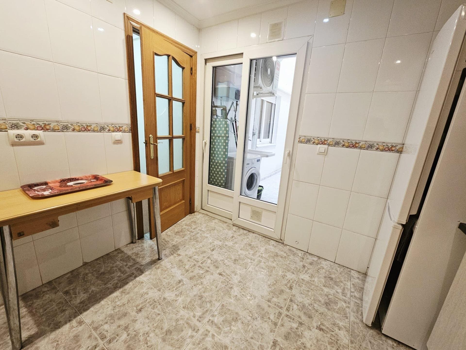 Apartamento de 3 Dormitorios en Playa del Cura, Torrevieja - 7