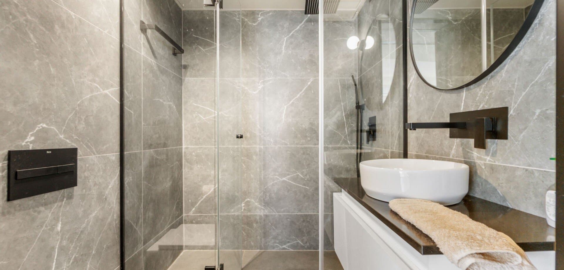 2-Bedroom Apartment in Torrevieja, Torrevieja - 12