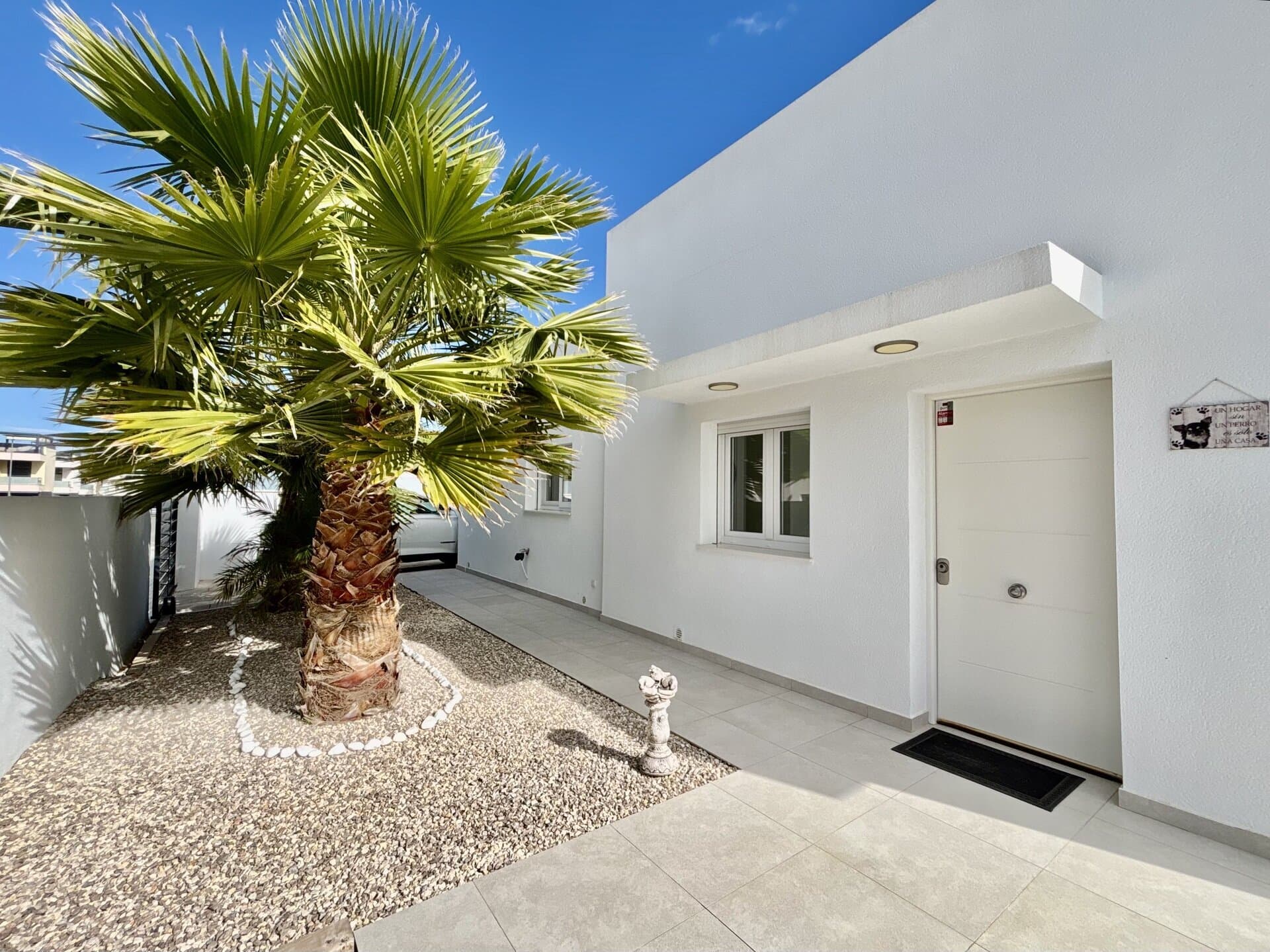 3-Bedroom Detached House in Benijófar - 3