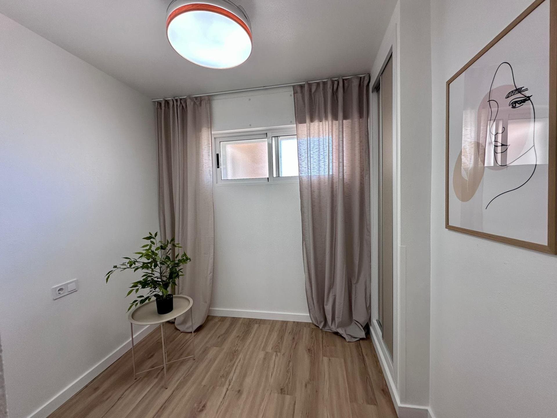 Apartamento de 2 Dormitorios en Estacion de Autobuses, Torrevieja - 22