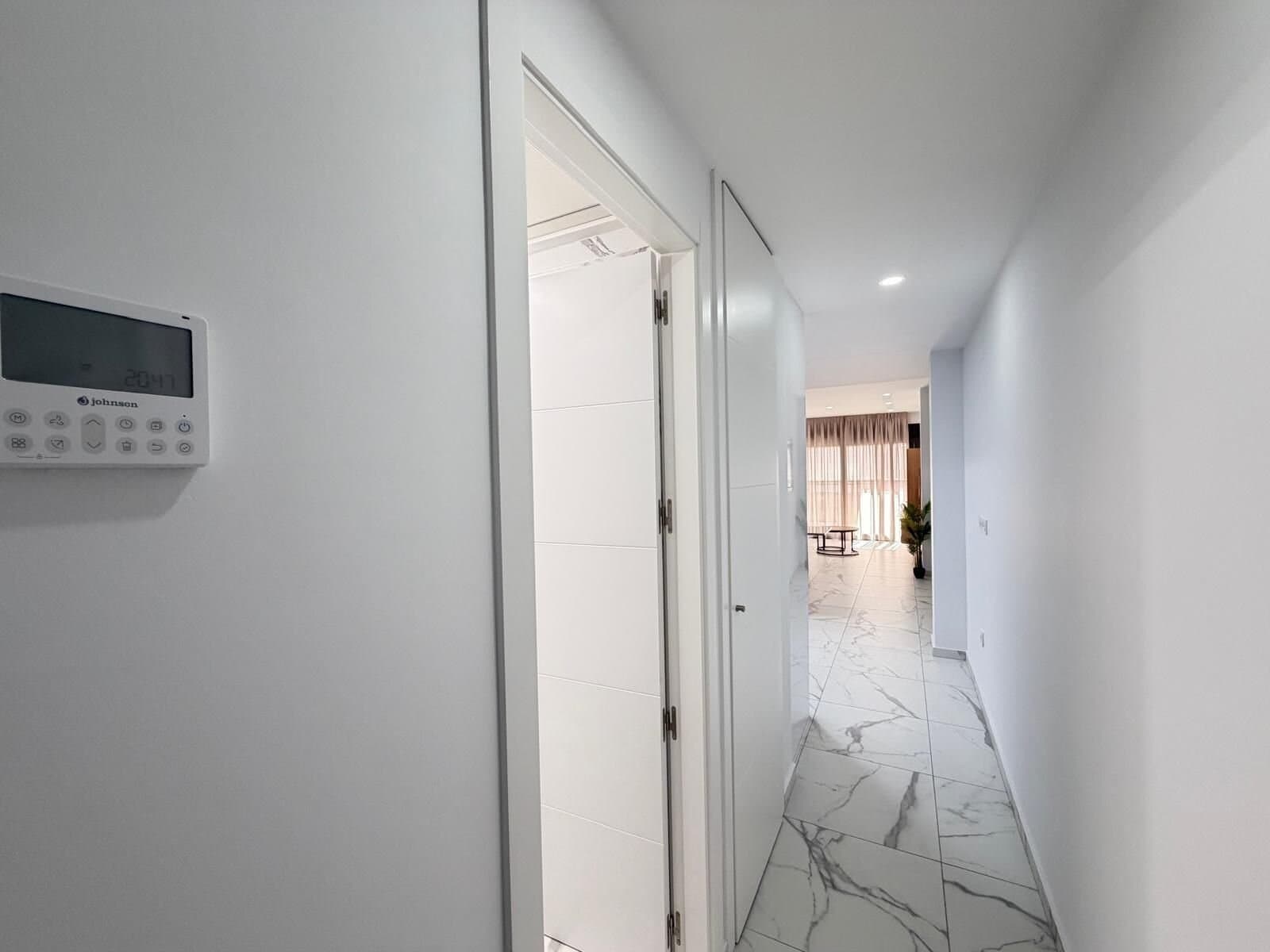 2-Bedroom Apartment in Estacion de Autobuses, Torrevieja - 20