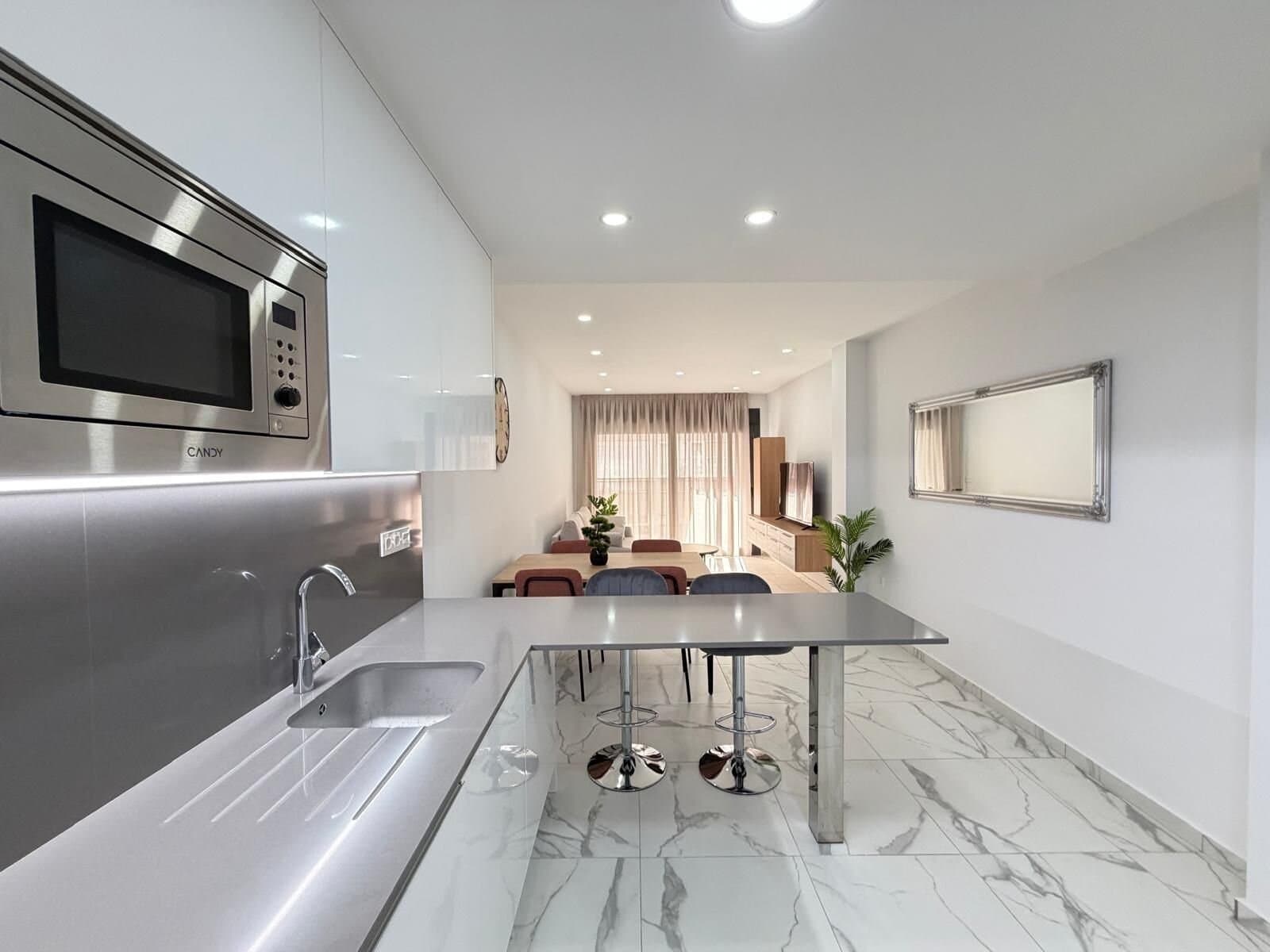 2-Bedroom Apartment in Estacion de Autobuses, Torrevieja - 34