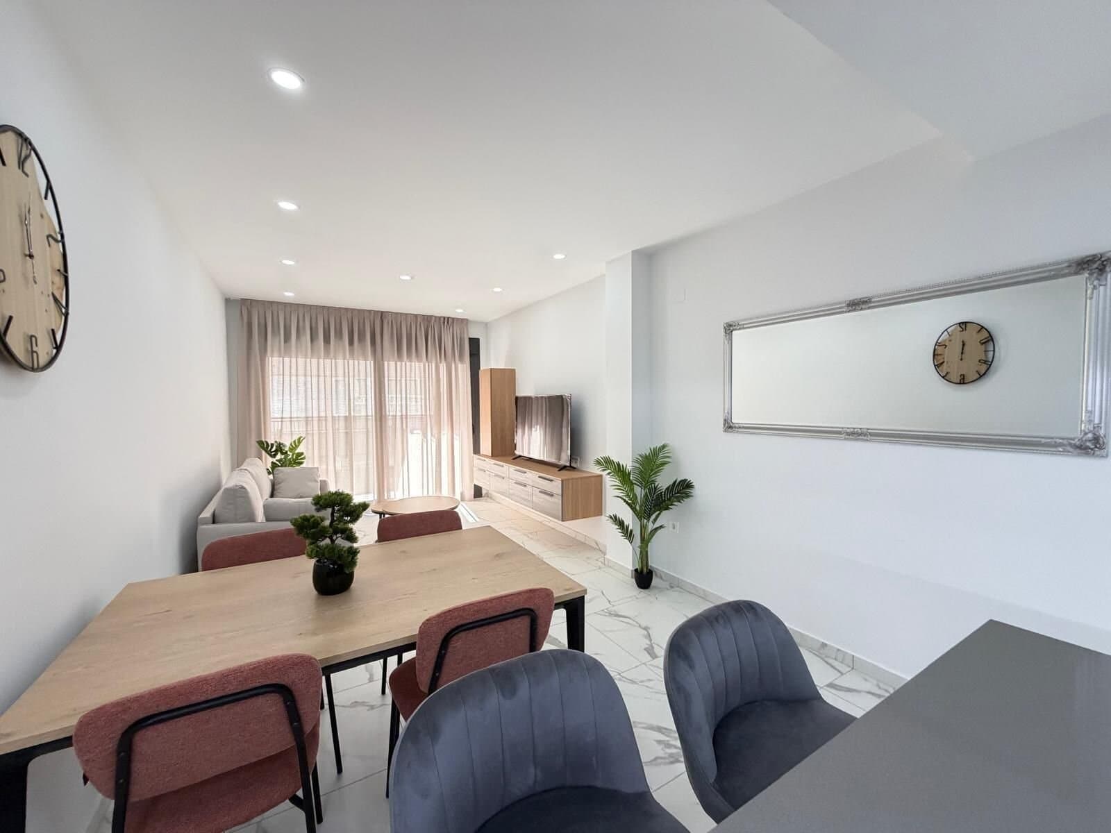 2-Bedroom Apartment in Estacion de Autobuses, Torrevieja - 36