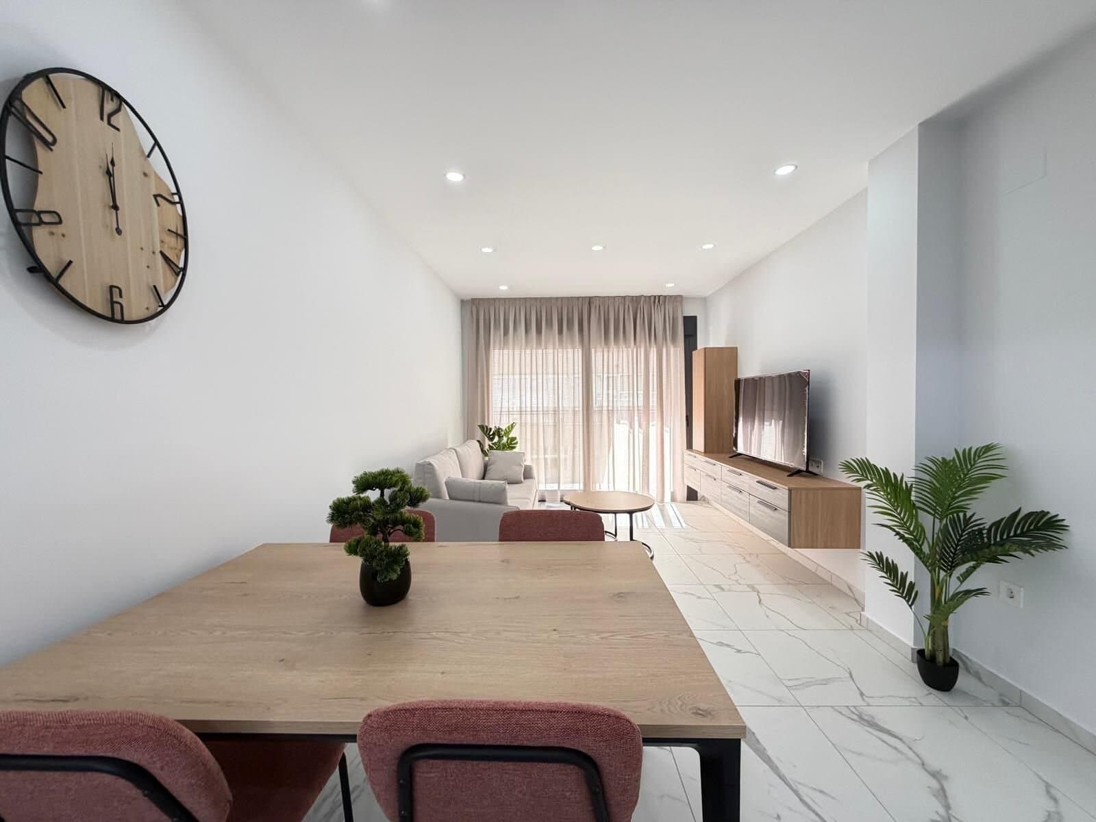 2-Bedroom Apartment in Estacion de Autobuses, Torrevieja - 37