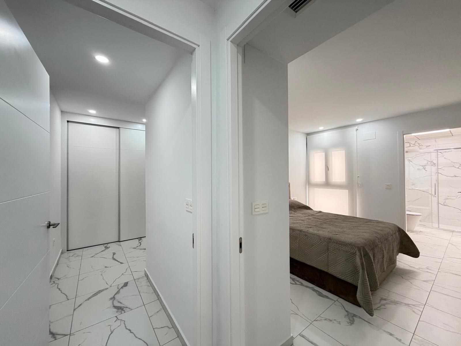 2-Bedroom Apartment in Estacion de Autobuses, Torrevieja - 4