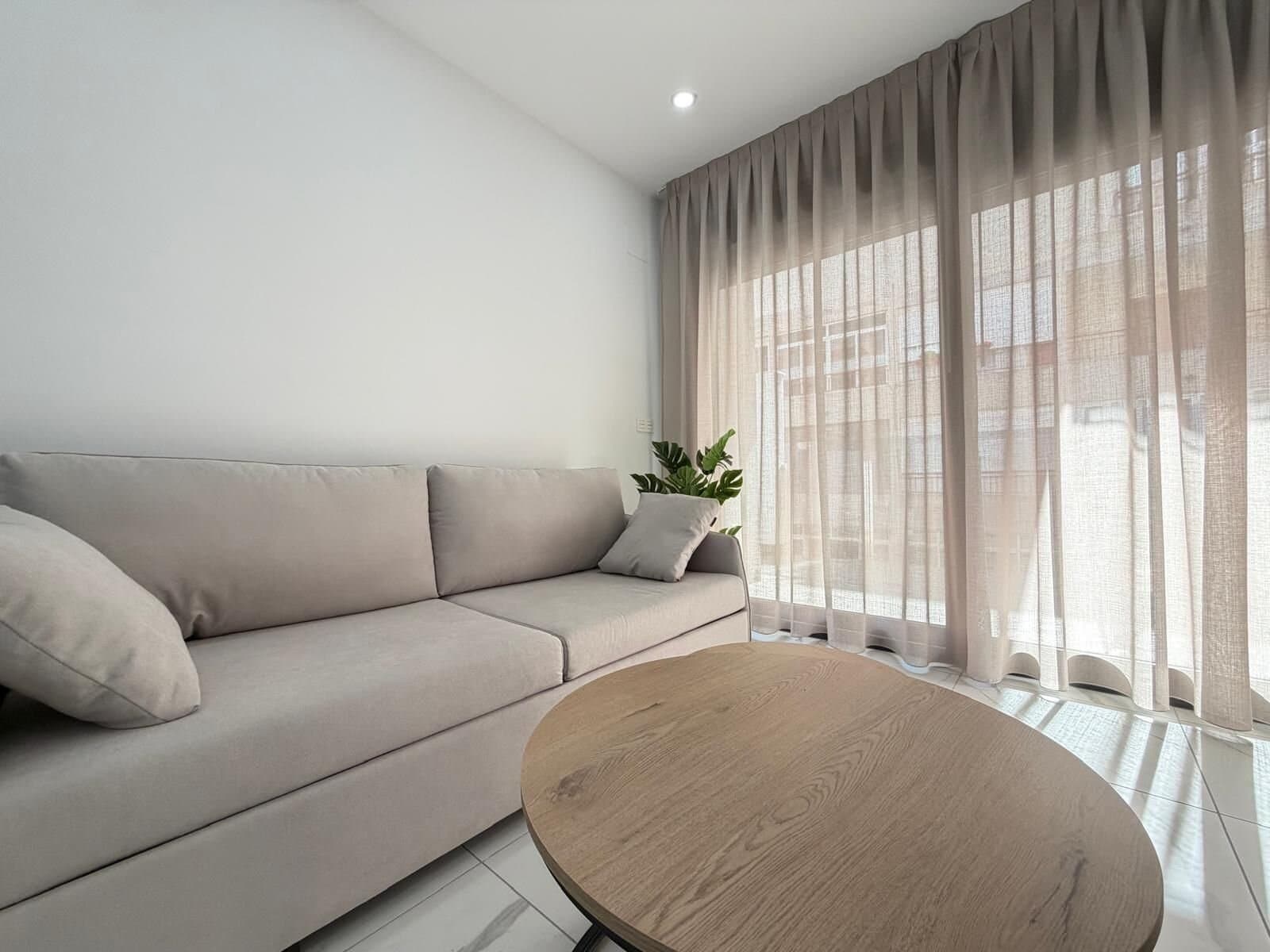 2-Bedroom Apartment in Estacion de Autobuses, Torrevieja - 40