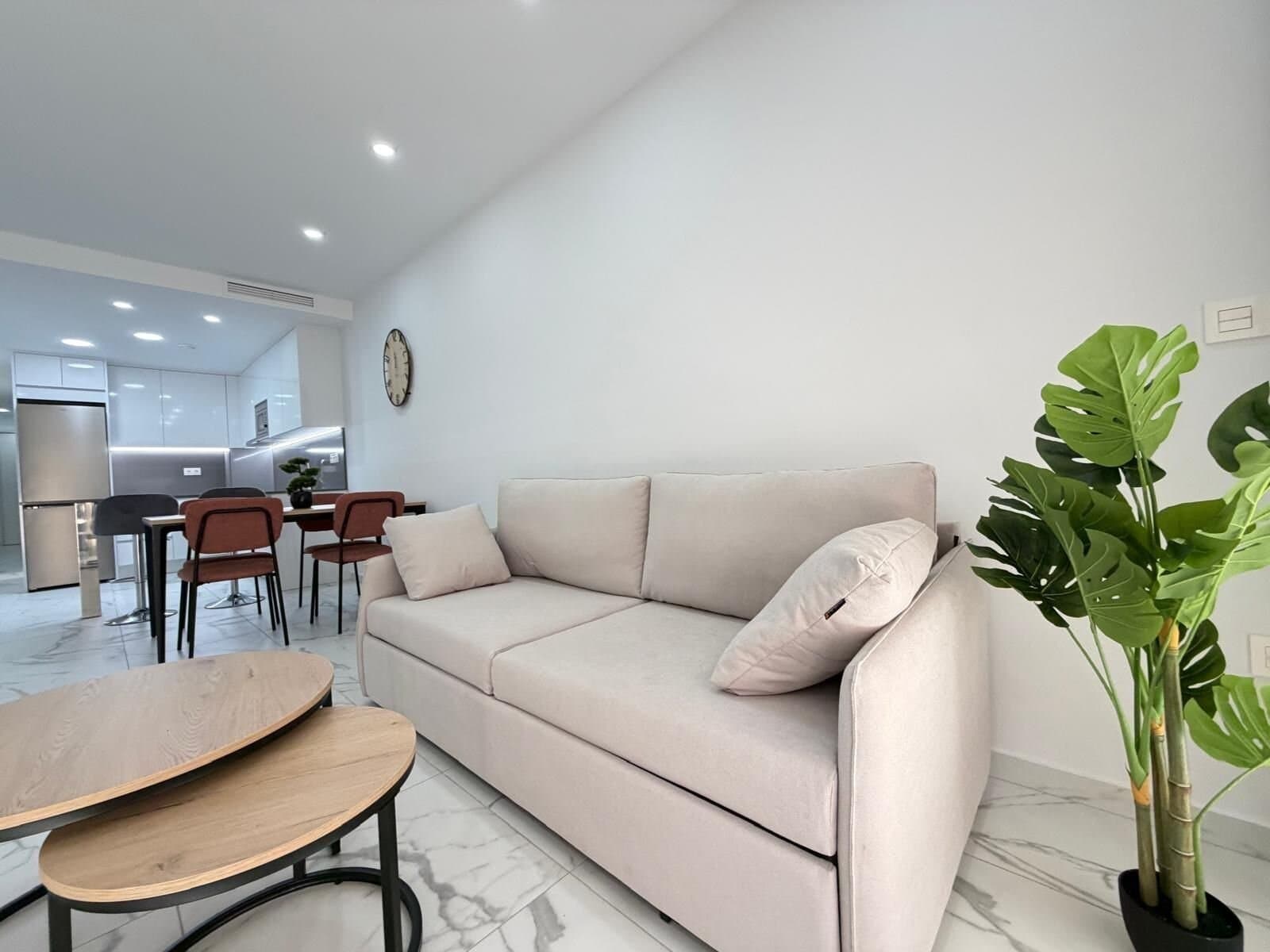 2-Bedroom Apartment in Estacion de Autobuses, Torrevieja - 41