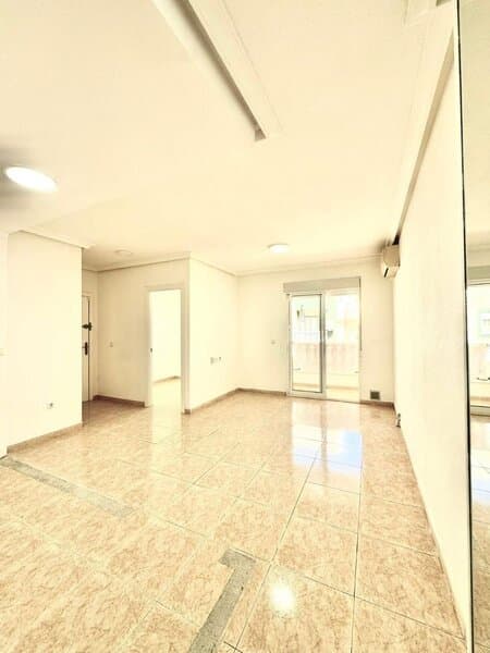 Appartement met 2 Slaapkamers in Centro, Torrevieja