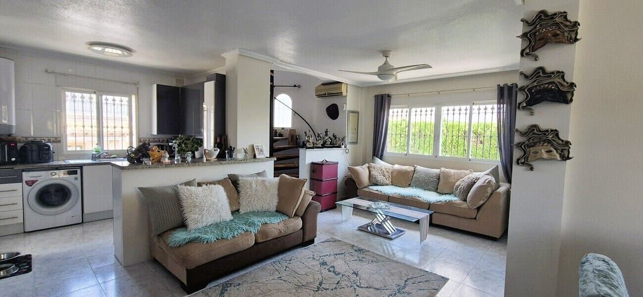 Villa de 4 Chambres à La Zenia, Orihuela Costa - 15