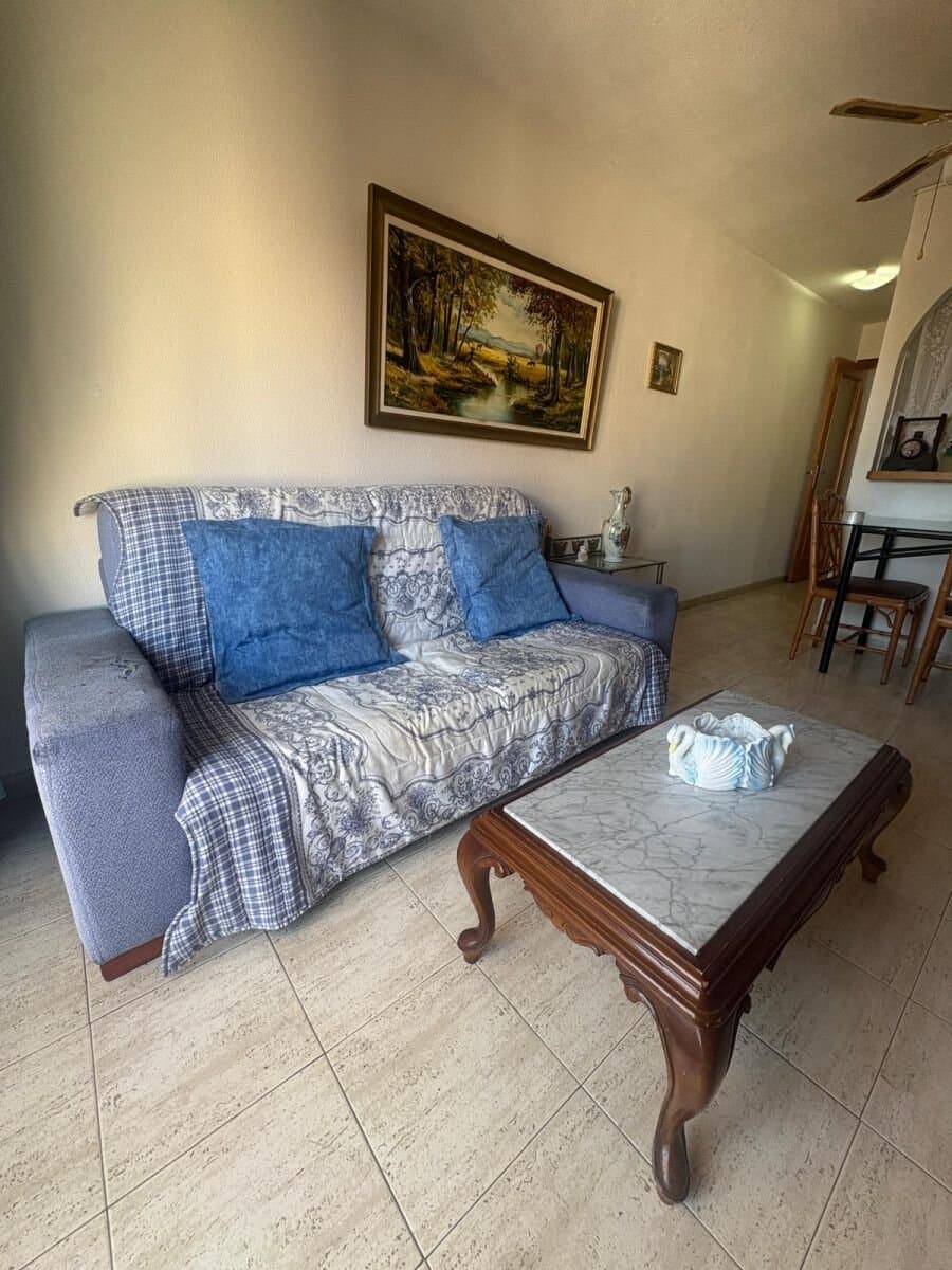 2-Bedroom Apartment in Playa del Cura, Torrevieja - 12