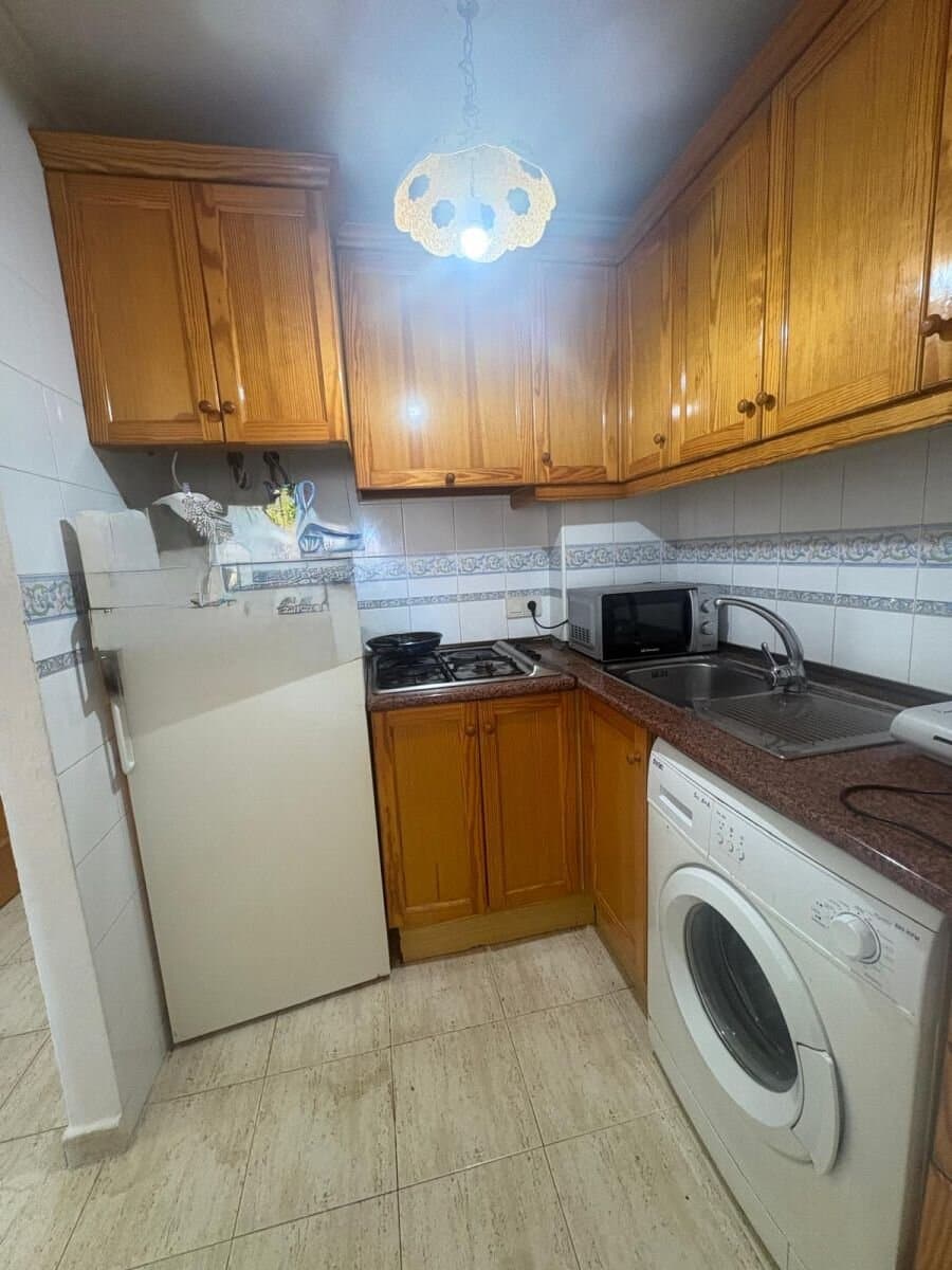 2-Bedroom Apartment in Playa del Cura, Torrevieja - 14